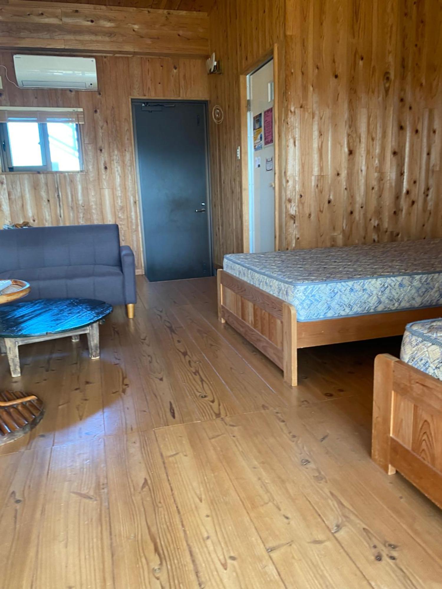 Hotel カーリー商會 Taketomi Esterno foto